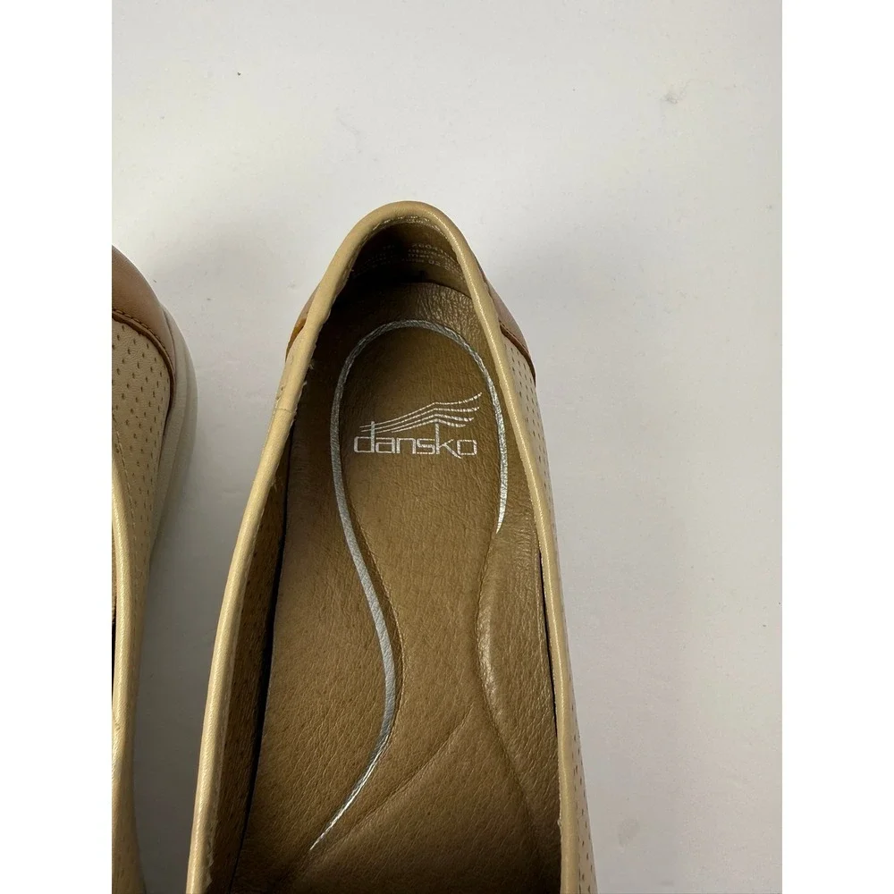 Dansko Tan Perforated Leather Wedge Loafers Shoes Womens Size 36 5.5-6